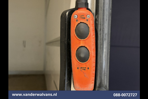 Ford Transit 2.0 TDCI 130pk Bakwagen Laadklep Euro6 Airco | Cruisecontrol | Verwarmde voorruit Bijrijdersbank