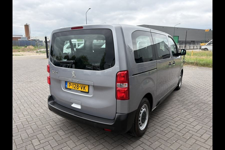 Peugeot e-Expert 50 kWh 9-persoons | airco | carplay | excl. BTW