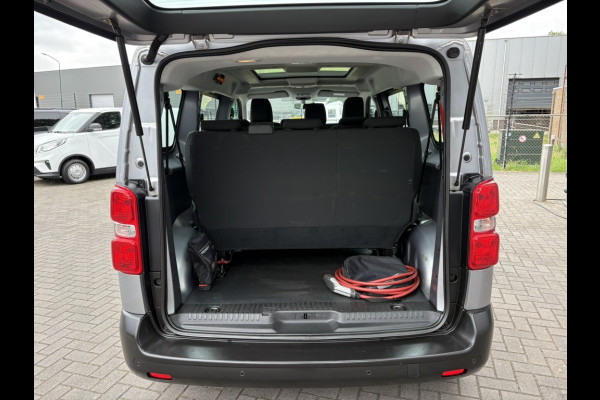 Peugeot e-Expert 50 kWh 9-persoons | airco | carplay | excl. BTW
