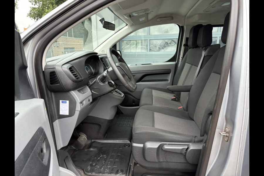 Peugeot e-Expert 50 kWh 9-persoons | airco | carplay | excl. BTW