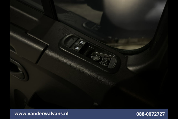 Renault Master 2.3 dCi 146pk Bakwagen 222cm hoog Laadklep Euro6 Airco | Camera | Navigatie | Cruisecontrol Cruisecontrol, LED, Bijrijdersbank, 983kg laadvermogen