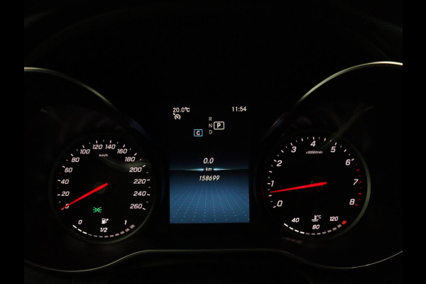 Mercedes-Benz C-Klasse 160 AMG | Stoelverwarming | Leder/Alcantara | Camera | Park Assist | Full LED | Elektrische stoelen | Navigatie | Climate control | Cruise control | Bluetooth