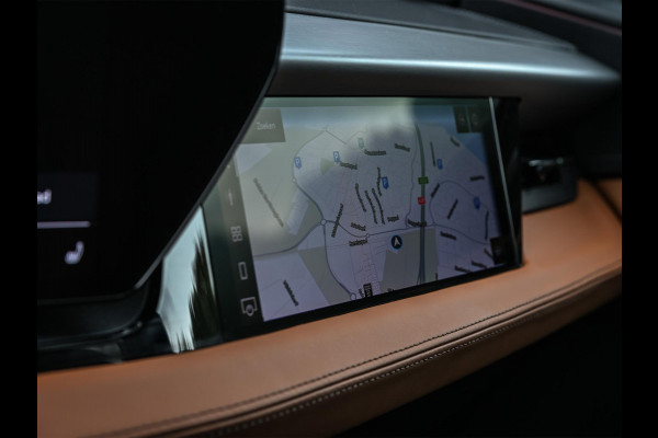 Audi Q6 e-tron Launch edition 83 kWh | Panoramadak | 360 Camera | B&O | HUD | Luchtvering | Ambiance Interieur | Stuur- Stoelverwarming | Memory Seats |