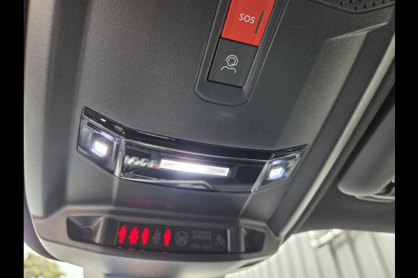 Peugeot 2008 1.2 automaat PureTech 130 GT uitvoering 1e eigenaar !!!