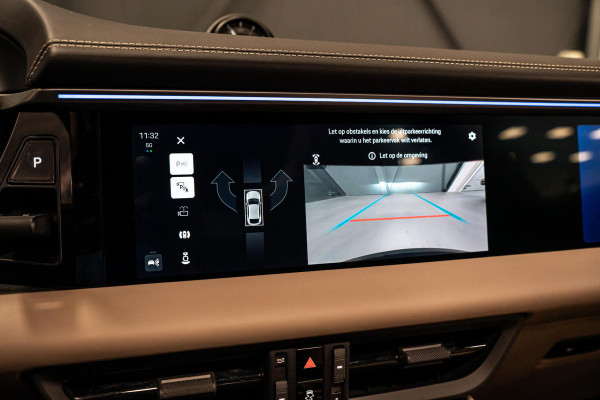 Porsche Macan Turbo 100 kWh *Burmester / Vierwielbesturing / Bijrijder-Display / Stoelventilatie / Panorama / 18-wegs / HUD / Keyless*