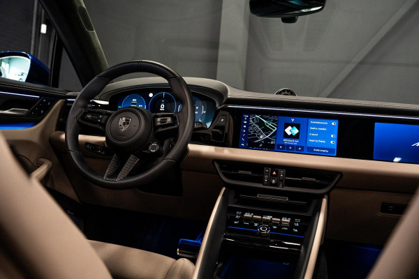 Porsche Macan Turbo 100 kWh *Burmester / Vierwielbesturing / Bijrijder-Display / Stoelventilatie / Panorama / 18-wegs / HUD / Keyless*