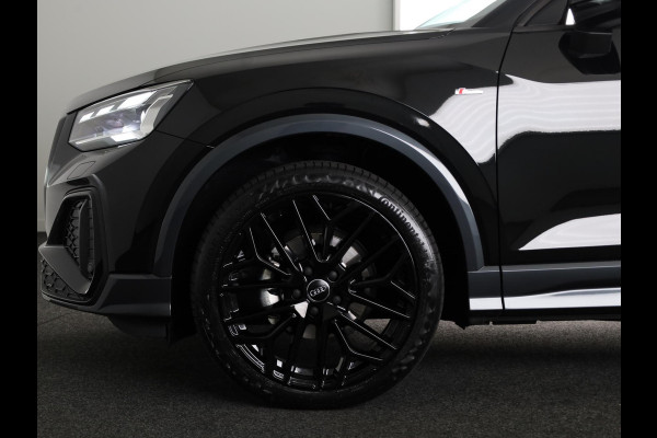 Audi Q2 35 TFSI S Edition | Optiek pakket zwart plus | Privacy glas | Stoelverwarming voorin | Audi Soundsysteem |