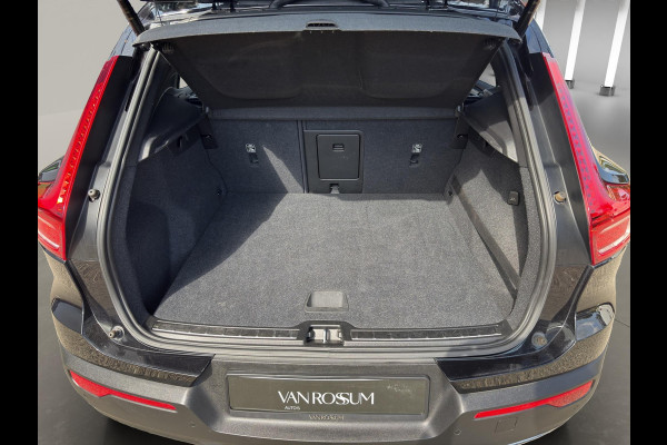 Volvo XC40 2.0 D3 R-Design | Camera | Led | 19 "| Leder |  Panoramadak | Trekhaak | Geheugen |