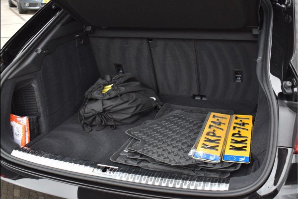 Audi Q3 Sportback 45 TFSI e S-Line 245 Pk Pano Memory Sfeer Keyless Vol Leder 360 Camera 20 Inch
