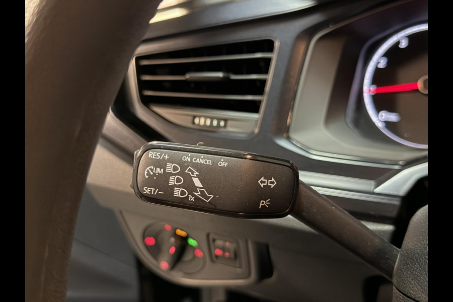 Volkswagen Polo 1.0 MPI Comfortline Business 5DRS 16"/Airco/Regen & Lichtsensor/Centrale vergrendeling/Bluetooth