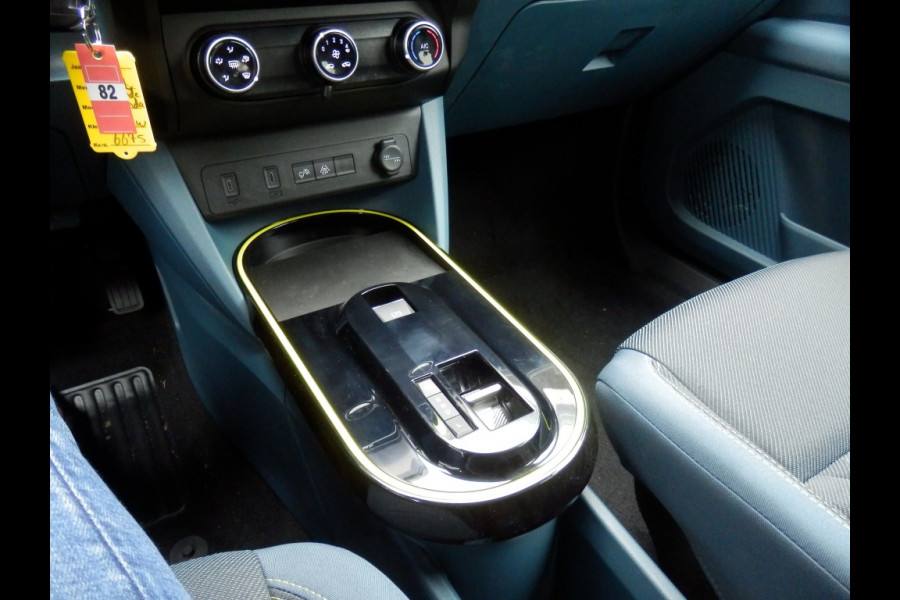 Fiat Grande Panda 1.2 Hybrid ICON