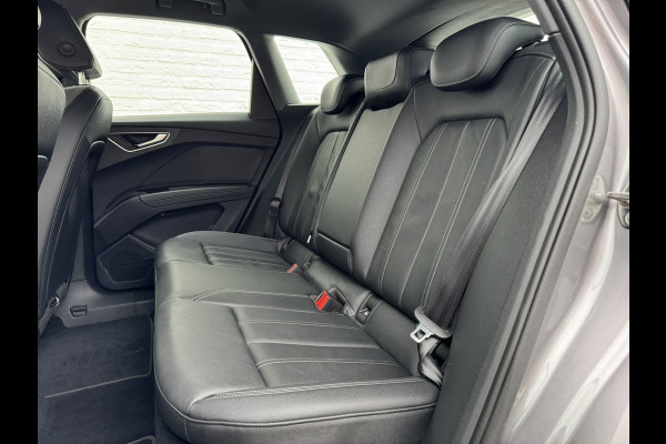 Audi Q4 e-tron 35 Launch edition 55 kWh SOH 91% Navi Carplay Leder Stoelverw All-Season banden PDC V+A Clima