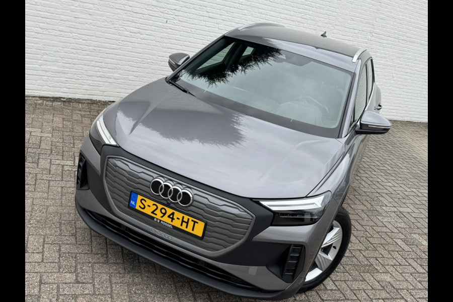 Audi Q4 e-tron 35 Launch edition 55 kWh SOH 91% Navi Carplay Leder Stoelverw All-Season banden PDC V+A Clima