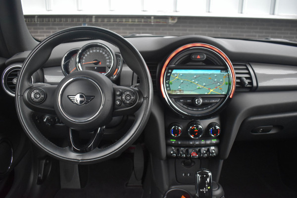 MINI Cabrio 1.5 Cooper Chili | Leder | NL Auto | Carplay | Keyless | Dealer. OH