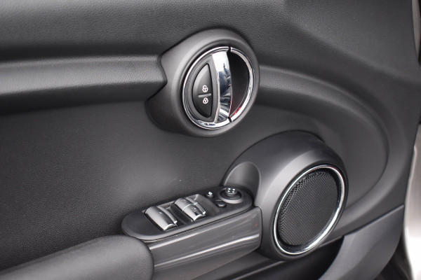 MINI Cabrio 1.5 Cooper Chili | Leder | NL Auto | Carplay | Keyless | Dealer. OH
