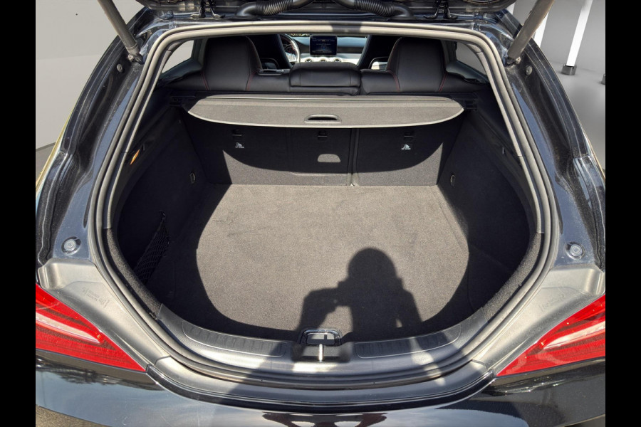 Mercedes-Benz CLA-Klasse Shooting Brake 180 Business Solution AMG Night Upgrade