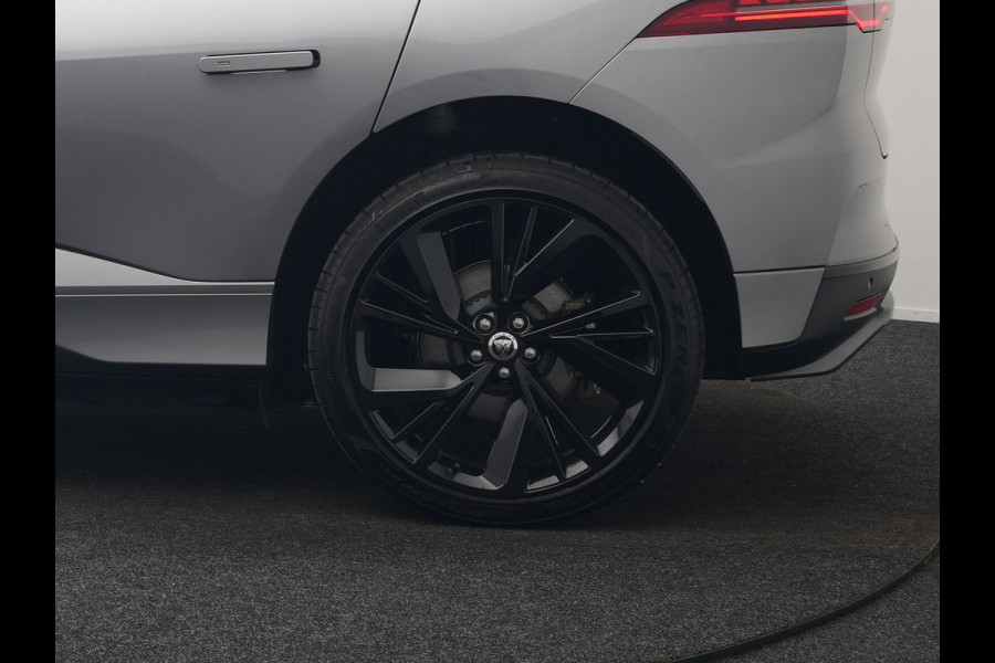 Jaguar I-PACE EV400 R-Dynamic 90kWh HSE FACELIFT MODEL INCL BTW | Luchtvering | Panodak | Adaptive Cruise | Lederen Kuipstoelen Memory & Ventilatie | Alcantara Hemel |  22"L.M | Head Up | Meridian Sound | Keyless | Apple Carplay |