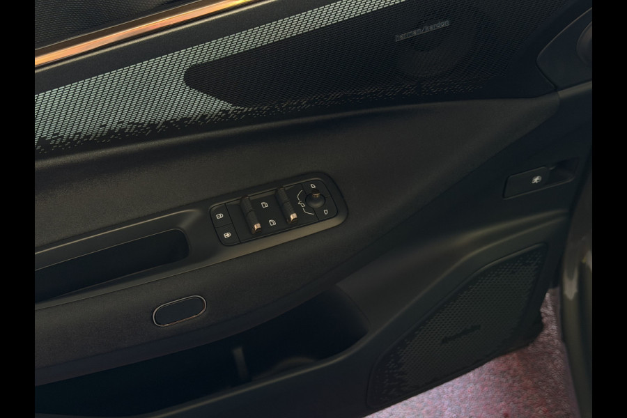 Lynk & Co 08 ULTIEME LUXE 2026 | 345PK PHEV | 200KM EV-BEREIK | MASSAGE & GEVENTILEERDE STOELEN | PANORAMADAK | MATRIX LED | HARMAN KARDON |  PHEV