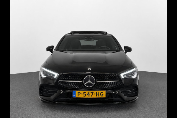 Mercedes-Benz CLA-Klasse Shooting Brake 180 Business Solution AMG Panoramadak Trekhaak Multibeam LED Nightpakket