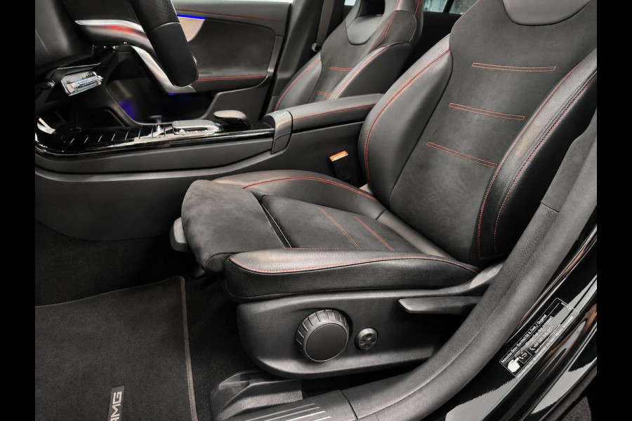 Mercedes-Benz CLA-Klasse Shooting Brake 180 Business Solution AMG Panoramadak Trekhaak Multibeam LED Nightpakket