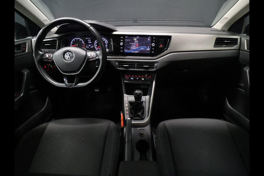 Volkswagen Polo 1.0 TSI Comfortline Business [APPLE CARPLAY, ANDROID, ADAPTIVE CRUISE, DRIVING MODE SELECTION, PDC V+A, CLIMATE CONTROL, NIEUWSTAAT]