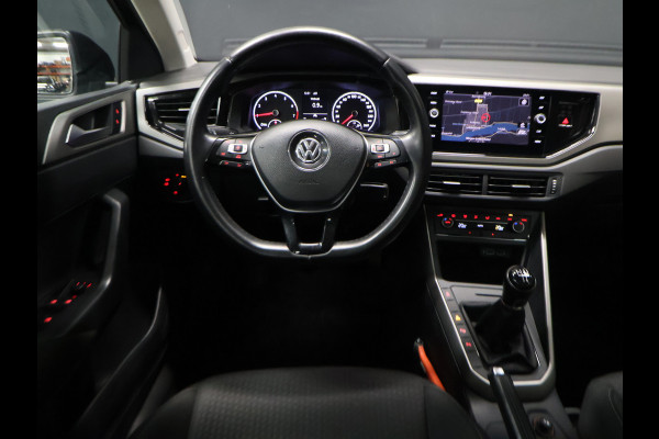 Volkswagen Polo 1.0 TSI Comfortline Business [APPLE CARPLAY, ANDROID, ADAPTIVE CRUISE, DRIVING MODE SELECTION, PDC V+A, CLIMATE CONTROL, NIEUWSTAAT]