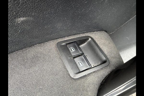 Volkswagen Caddy Maxi 2.0 TDI Trendline 5p Rolstoel Vervoer | Adaptive Cruise Control | Parkeersensoren | Lichtmetalen Velgen |