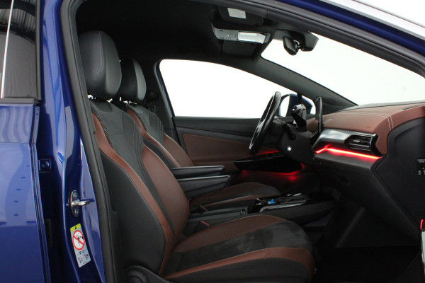 Volkswagen ID.4 Business 77 kWh > Warmtepomp/Trekhaak/Zwart dak/Styling-pakket