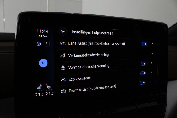 Volkswagen ID.4 Business 77 kWh > Warmtepomp/Trekhaak/Zwart dak/Styling-pakket