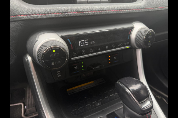 Toyota RAV4 2.5 Plug-in Hybrid AWD Bi-Tone Plus . PANORAMA-DAK . STOEL VENTILATIE & VERWARMING . NAVIGATIE . JBL AUDIO .