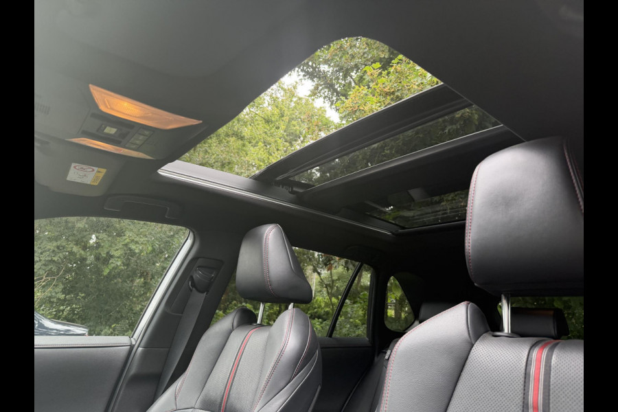 Toyota RAV4 2.5 Plug-in Hybrid AWD Bi-Tone Plus . PANORAMA-DAK . STOEL VENTILATIE & VERWARMING . NAVIGATIE . JBL AUDIO .