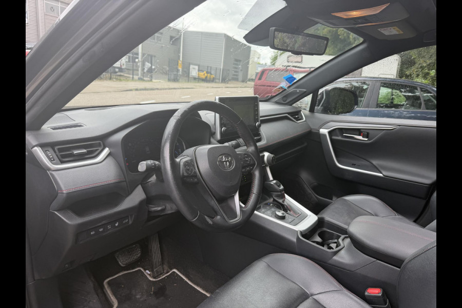 Toyota RAV4 2.5 Plug-in Hybrid AWD Bi-Tone Plus . PANORAMA-DAK . STOEL VENTILATIE & VERWARMING . NAVIGATIE . JBL AUDIO .