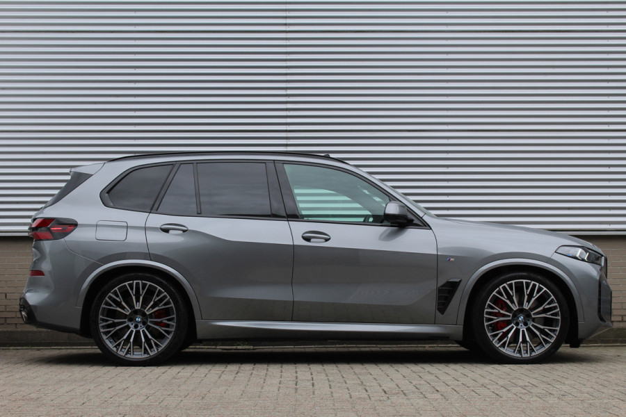 BMW X5 xDrive50e M-Sport Pro | Vierwielbesturing | Stoelverwarming/koeling | Panoramadak | Trekhaak |
