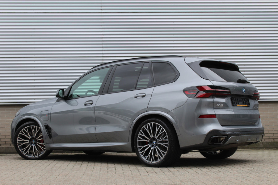 BMW X5 xDrive50e M-Sport Pro | Vierwielbesturing | Stoelverwarming/koeling | Panoramadak | Trekhaak |