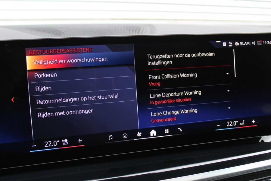 BMW X5 xDrive50e M-Sport Pro | Vierwielbesturing | Stoelverwarming/koeling | Panoramadak | Trekhaak |