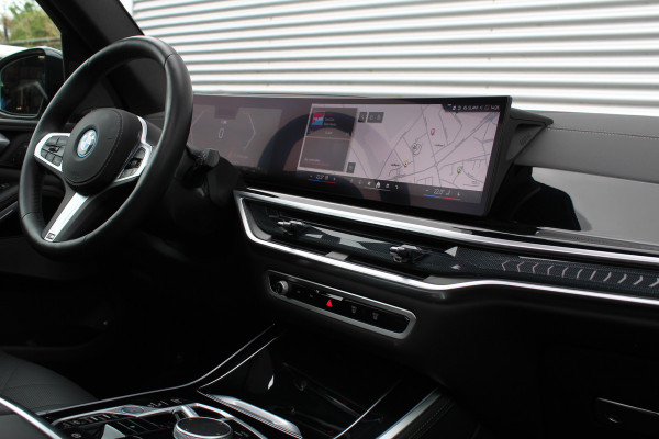 BMW X5 xDrive50e M-Sport Pro | Vierwielbesturing | Stoelverwarming/koeling | Panoramadak | Trekhaak |
