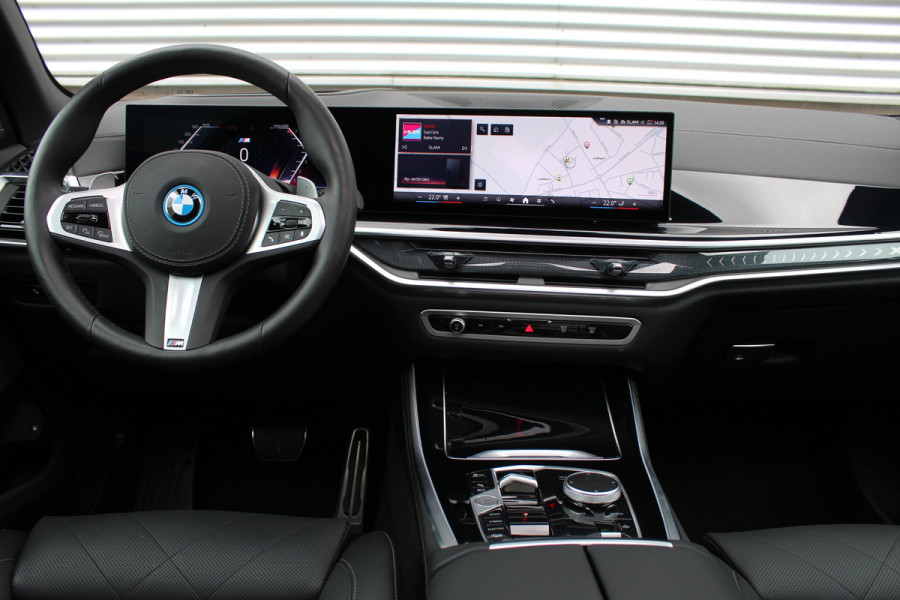 BMW X5 xDrive50e M-Sport Pro | Vierwielbesturing | Stoelverwarming/koeling | Panoramadak | Trekhaak |