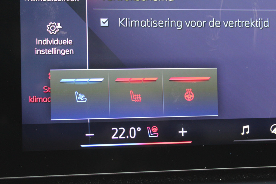 BMW X5 xDrive50e M-Sport Pro | Vierwielbesturing | Stoelverwarming/koeling | Panoramadak | Trekhaak |