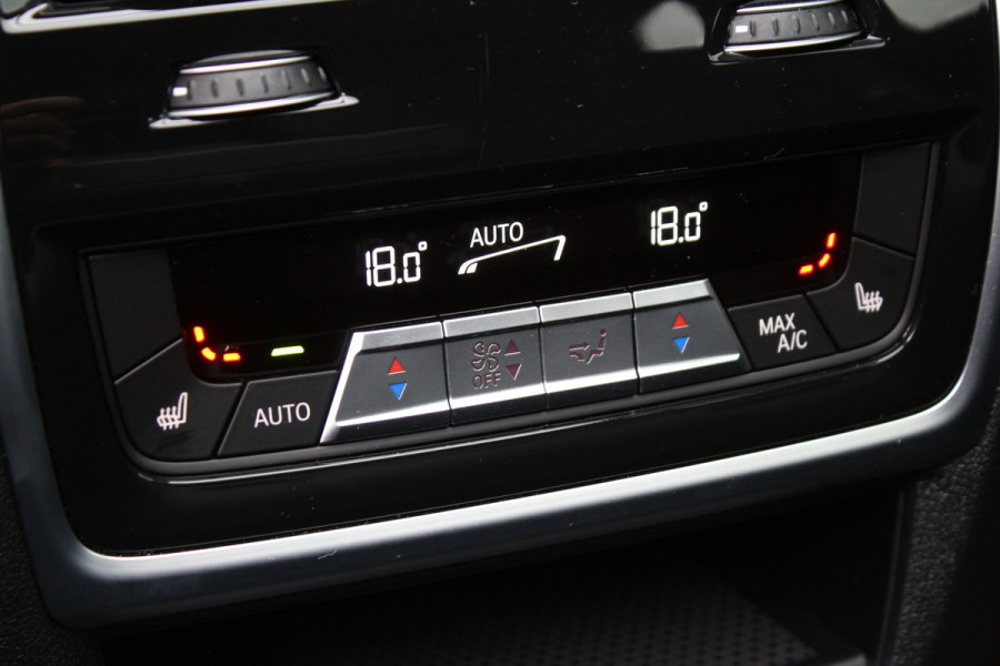BMW X5 xDrive50e M-Sport Pro | Vierwielbesturing | Stoelverwarming/koeling | Panoramadak | Trekhaak |