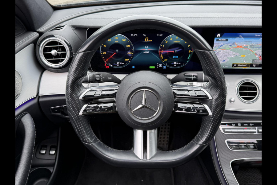 Mercedes-Benz E-Klasse Estate 300 e AMG Line 18"/Trekhaak/Panoramadak/Burmester/Dodehoek/360 camera/Elektrische klep/Apple Carplay & Android Auto