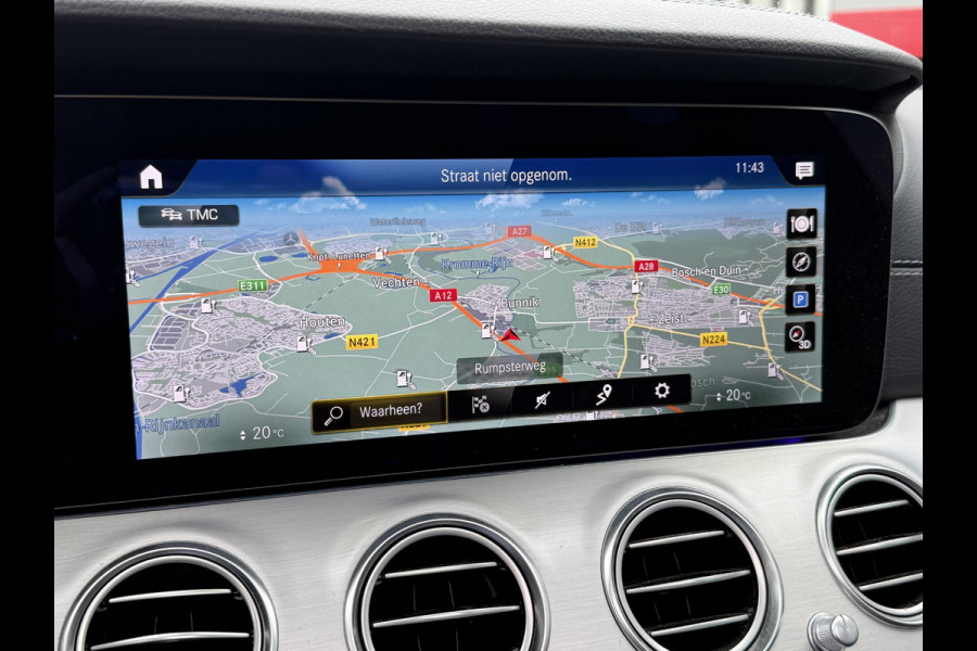 Mercedes-Benz E-Klasse Estate 300 e AMG Line 18"/Trekhaak/Panoramadak/Burmester/Dodehoek/360 camera/Elektrische klep/Apple Carplay & Android Auto