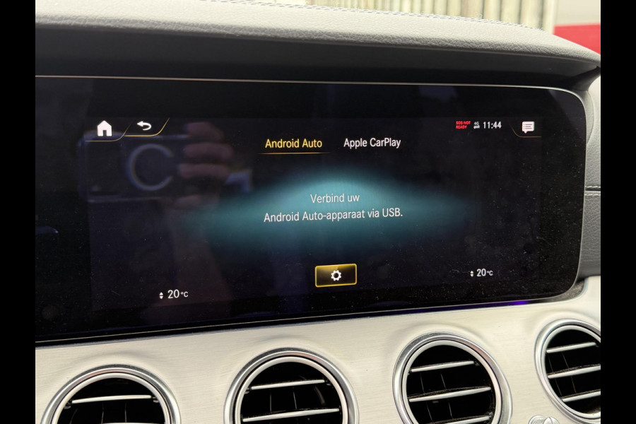 Mercedes-Benz E-Klasse Estate 300 e AMG Line 18"/Trekhaak/Panoramadak/Burmester/Dodehoek/360 camera/Elektrische klep/Apple Carplay & Android Auto