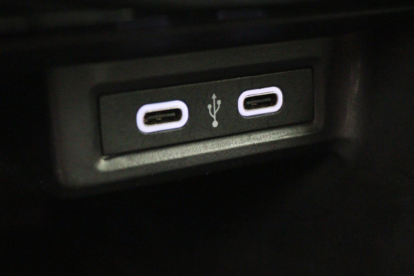 Volkswagen T-Cross 1.0 TSI Style LED, Apple Carplay, Lane Assist, ACC, Stoelverwarming, PDC