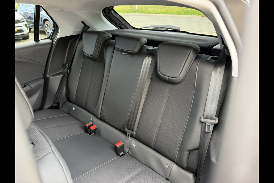 Opel Corsa 1.2 Elegance / Camera / Keyless / Carplay / Sensoren V+A /