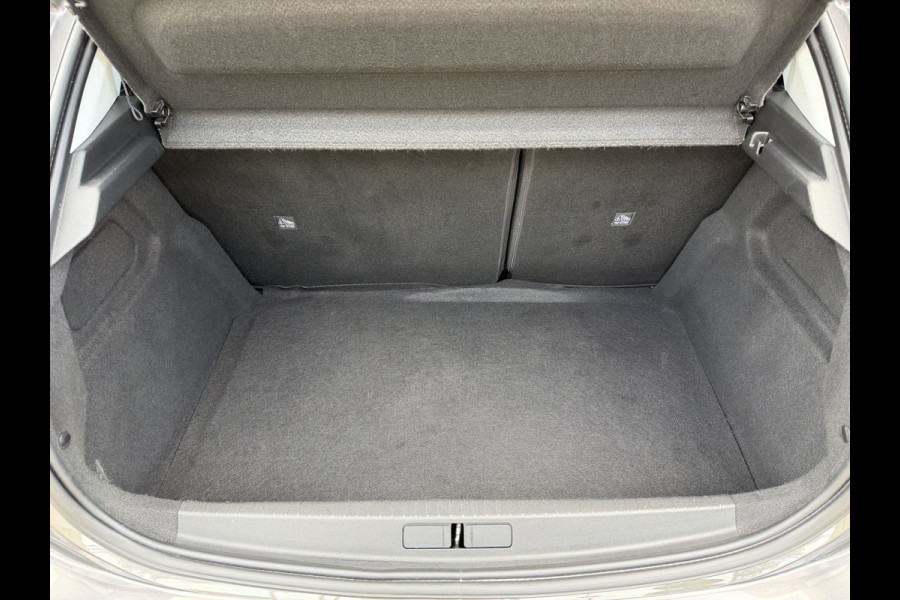 Opel Corsa 1.2 Elegance / Camera / Keyless / Carplay / Sensoren V+A /