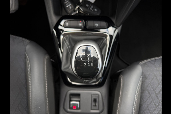 Opel Corsa 1.2 Elegance / Camera / Keyless / Carplay / Sensoren V+A /