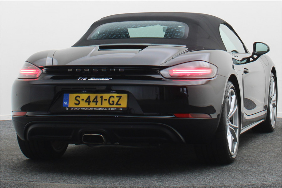 Porsche 718 Boxster 2.0 T Camera, Navigatie, Stoelverwarming, Xenon, PDC