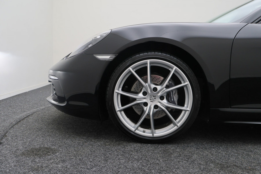 Porsche 718 Boxster 2.0 T Camera, Navigatie, Stoelverwarming, Xenon, PDC
