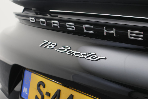 Porsche 718 Boxster 2.0 T Camera, Navigatie, Stoelverwarming, Xenon, PDC