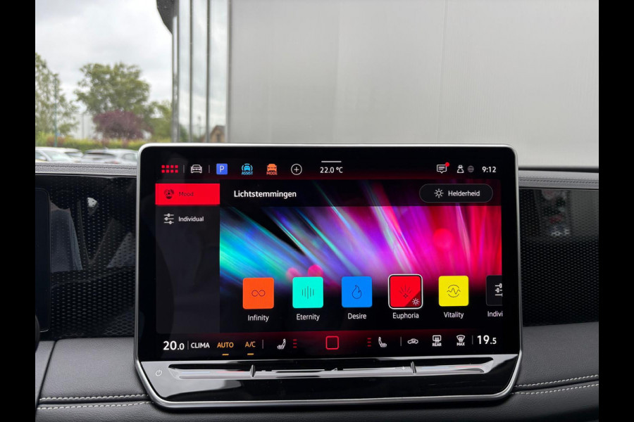 Volkswagen Tiguan 1.5 eTSI 130PK Life Edition Trekhaak/360Camera/Stoelverwarming/Full-Led